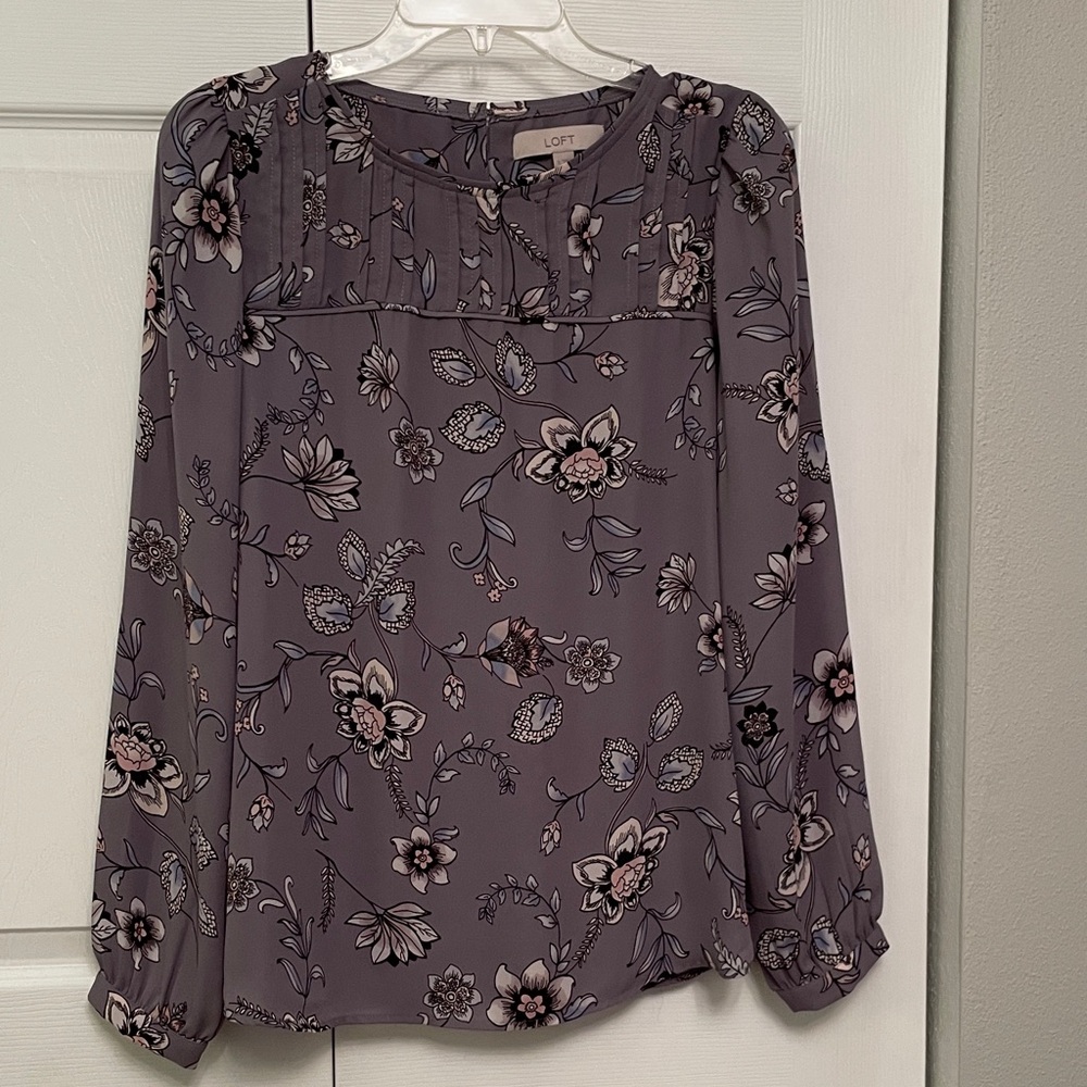 LOFT Small Pullover Dressy Floral Long Sleeve Blouse